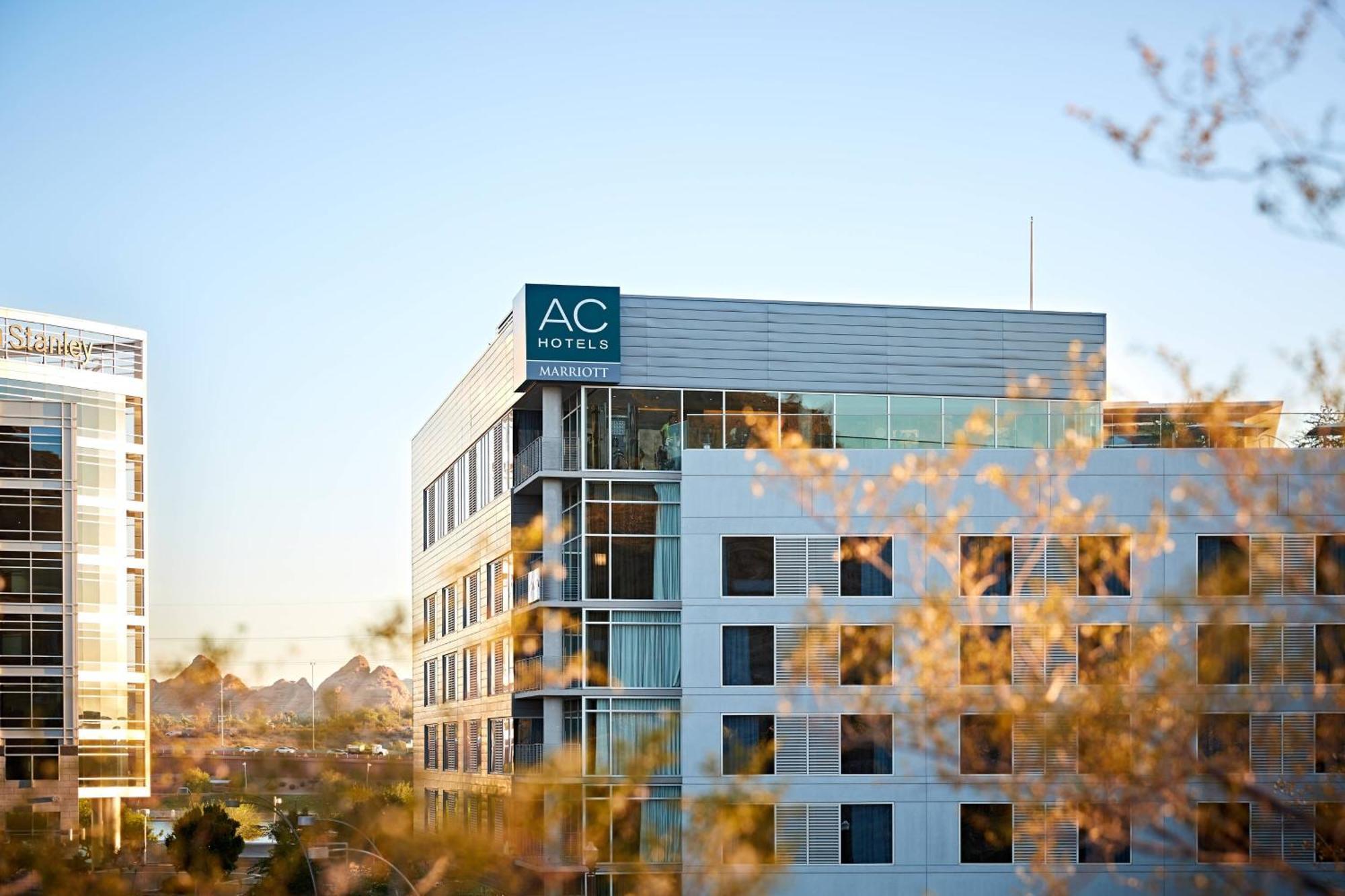 Ac Hotel By Marriott Phoenix Tempe/Downtown Extérieur photo