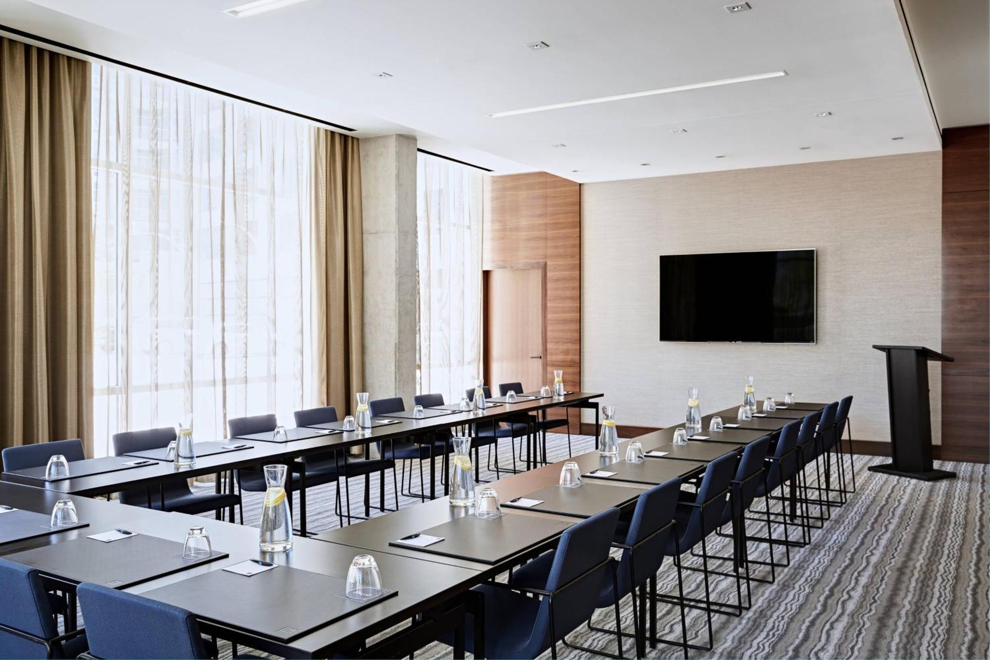 Ac Hotel By Marriott Phoenix Tempe/Downtown Extérieur photo