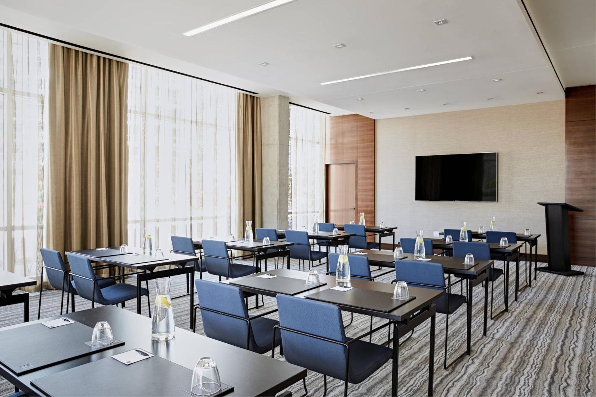 Ac Hotel By Marriott Phoenix Tempe/Downtown Extérieur photo
